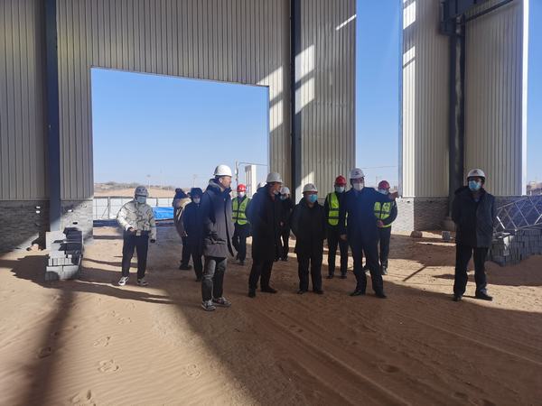 榆林市城市投資經(jīng)營集團黨委副書記、總經(jīng)理郝君深入陜煤建設(shè)榆林公司杭蕭綠色鋼結(jié)構(gòu)產(chǎn)業(yè)制造基地項目檢查指導(dǎo)工作