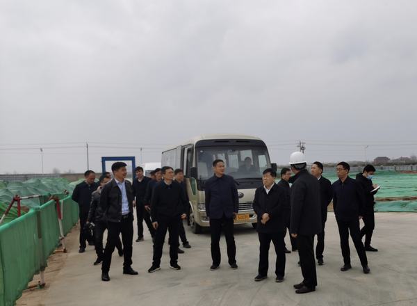  河南省長(zhǎng)葛市委書(shū)記尹俊營(yíng)一行深入陜煤建設(shè)渭南分公司河南龐源項(xiàng)目觀摩指導(dǎo)工作