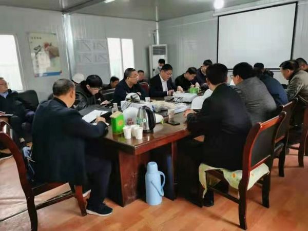 陜西省安委辦應急管理廳主任張衛(wèi)華一行深入富秦馨苑5#樓施工現場檢查指導工作