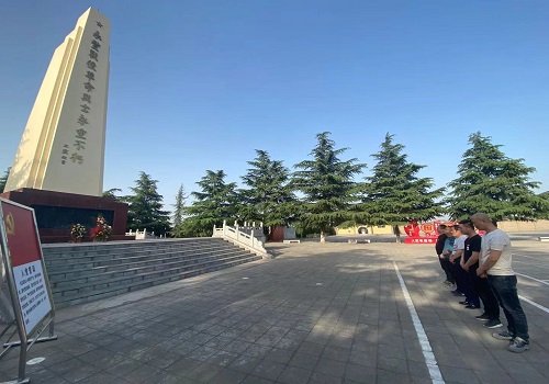 咸陽(yáng)分公司第三項(xiàng)目部積極開展“緬懷先烈、不忘初心”革命烈士紀(jì)念活動(dòng)