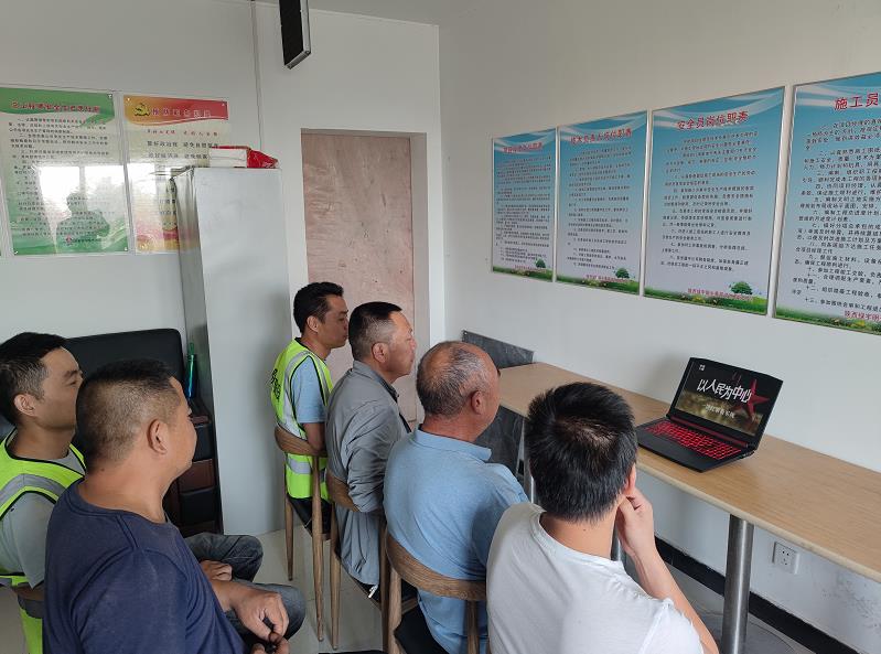 陜煤建設(shè)綠宇公司:第十一項(xiàng)目部提高學(xué)習(xí)黨史思想覺(jué)悟 筑牢信仰之基