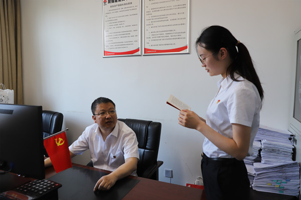 陜煤建設(shè)漢中分公司“快問(wèn)快答”創(chuàng)新黨史學(xué)習(xí)教育方式