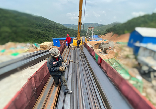 陜煤建設(shè)礦建三公司崔木項(xiàng)目部：立秋不見(jiàn)秋，高溫下繼續(xù)堅(jiān)守