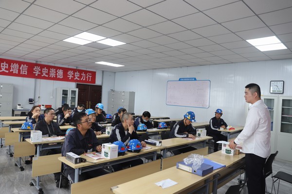 陜煤建設(shè)洗選煤運(yùn)營(yíng)公司第三項(xiàng)目部：“三部曲”奏響“迎十一·保安全”交響樂