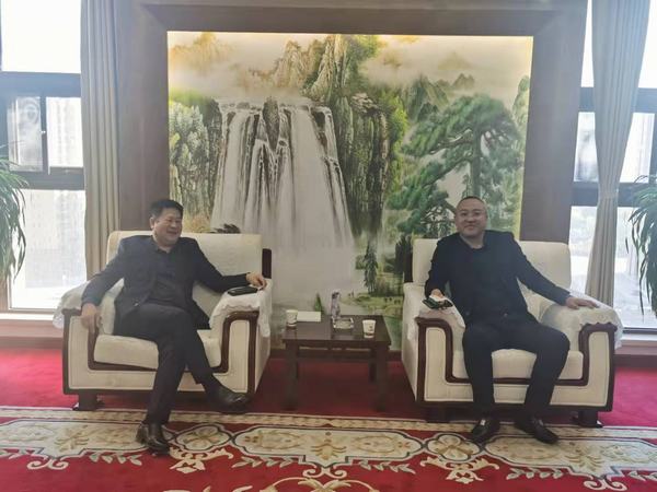 陜煤建設(shè)與內(nèi)蒙古萬創(chuàng)實(shí)業(yè)集團(tuán)有限公司開展座談交流