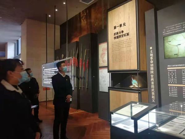 陜煤建設(shè)銅煤公司以“實(shí)”和“新”為要訣推動(dòng)黨史學(xué)習(xí)教育取得實(shí)效