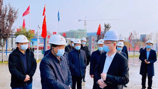 陜西省人大常委會黨組副書記、副主任姜鋒一行蒞臨黃河國際汽車博覽園項目調(diào)研指導(dǎo)