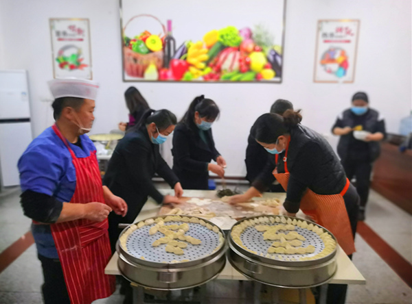 陜煤建設礦建三公司：冬至快樂！我們都是“嚼餃者”