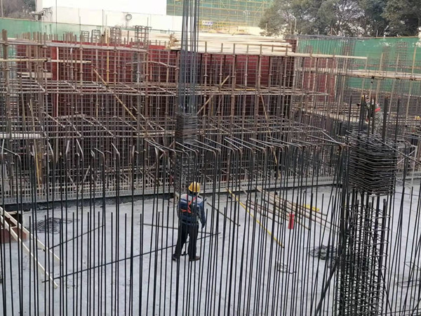 陜煤建設(shè)機(jī)電安裝公司渭化項(xiàng)目部戰(zhàn)“疫”?！爱a(chǎn)”在行動(dòng)