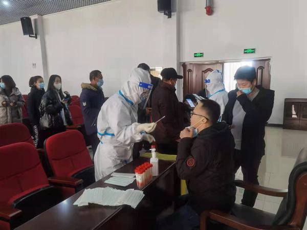 陜煤建設(shè)礦建二公司車(chē)村項(xiàng)目部全力打好防疫保衛(wèi)戰(zhàn)