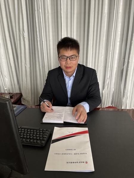 陜煤建設(shè)煤礦運(yùn)營(yíng)服務(wù)公司：讓雷鋒精神傳承下去