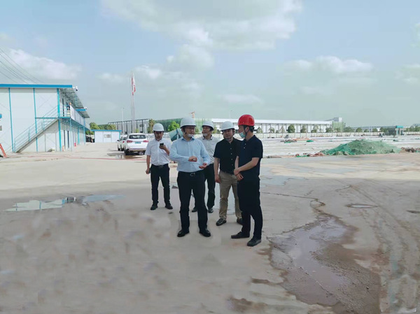 成都市金堂縣委常委、統(tǒng)戰(zhàn)部部長朱和金一行蒞臨四川龐源成都智能制造項(xiàng)目檢查指導(dǎo)工作