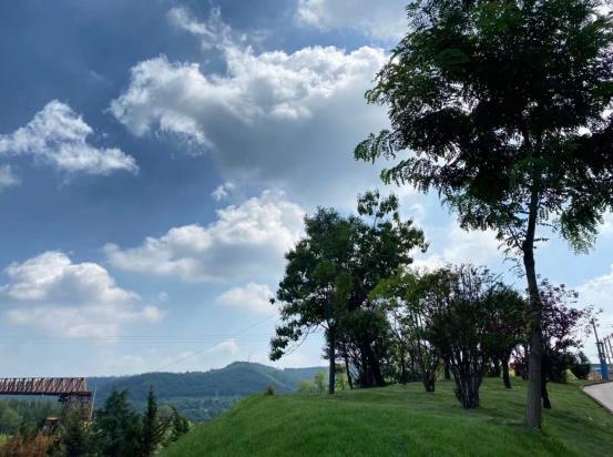 不負(fù)春光，美好自來(lái)