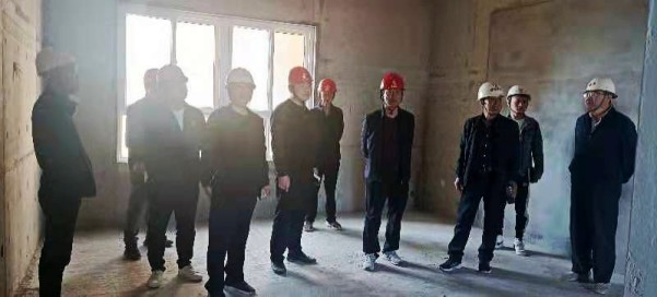 陜煤建設(shè)渭南分公司承建的渭南市臨渭區(qū)二院片區(qū)棚戶區(qū)改造項(xiàng)目9#、10#樓工程順利通過(guò)分戶驗(yàn)收