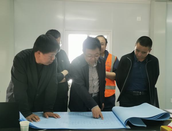 建設(shè)集團(tuán)直屬第七項(xiàng)目部多項(xiàng)超危大施工方案一次性通過專家論證