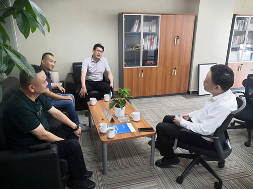 司正林一行赴西南水泥有限公司走訪座談