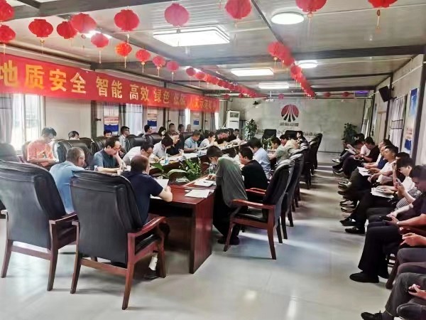 陜煤建設(shè)澄合分公司承建的西卓煤礦北翼總回風(fēng)、北翼回風(fēng)、措施巷管路安裝工程順利通過竣工驗(yàn)收