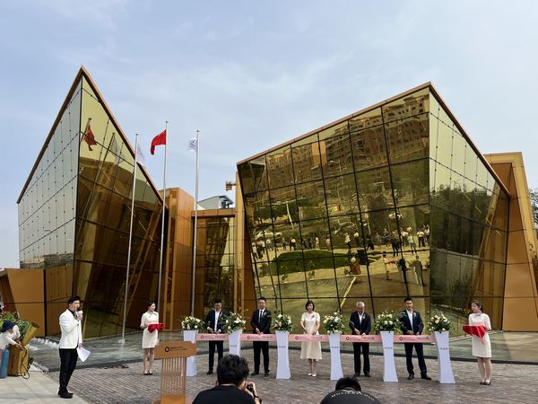 陜煤建設(shè)天工公司承建的包頭市中潤(rùn)府一期項(xiàng)目S1商業(yè)工程通過驗(yàn)收