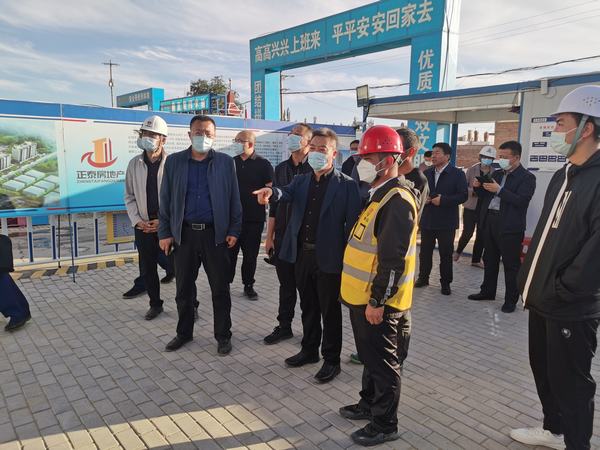 鄂托克旗旗委副書記、政府旗長王國泉一行蒞臨陜煤建設(shè)內(nèi)蒙古分公司第二項目部檢查指導(dǎo)工作