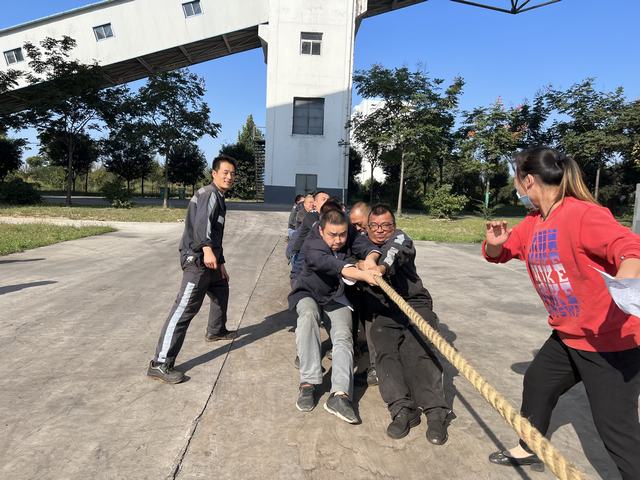 心的凝聚，力的較量