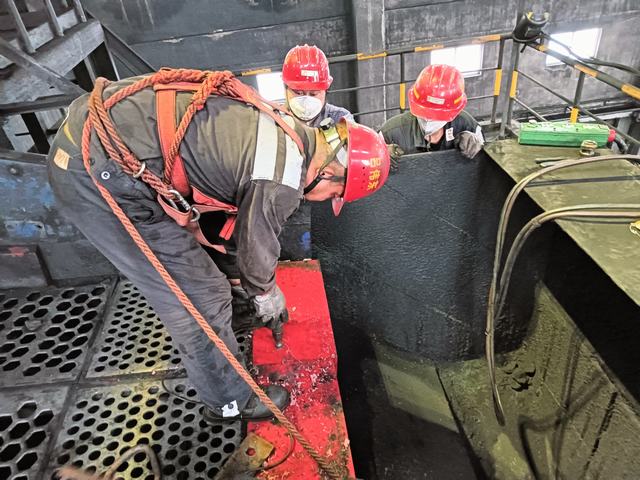 陜煤建設(shè)洗選煤運(yùn)營(yíng)公司澄合山陽運(yùn)營(yíng)項(xiàng)目部：鏖戰(zhàn)檢修迎國(guó)慶