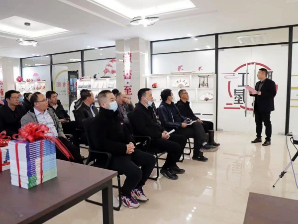 陜煤建設(shè)澄合分公司第一機(jī)電安裝項目部共享閱讀之樂 共建職工書屋