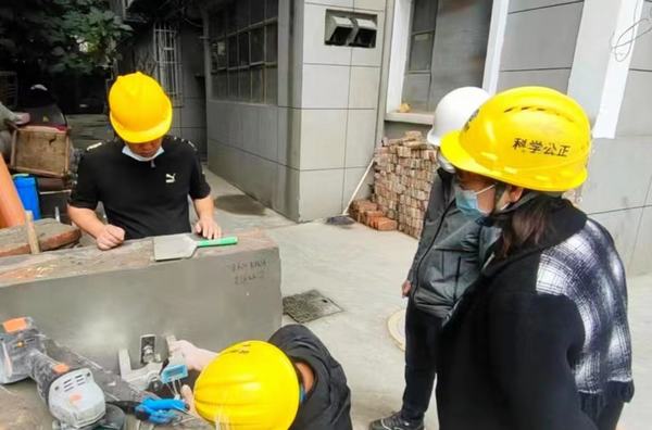 陜煤建設新城公司第一項目部：給老舊房屋裝上“溫度開關(guān)”