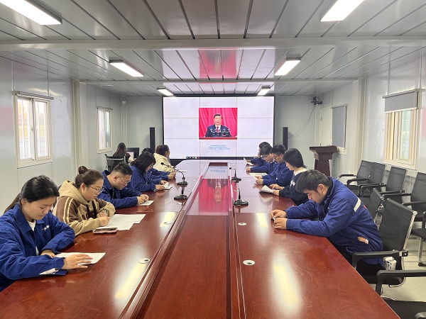 陜煤建設(shè)渭南分公司第十一項(xiàng)目部在學(xué)習(xí)貫徹黨的二十大精神中凝聚奮進(jìn)力量