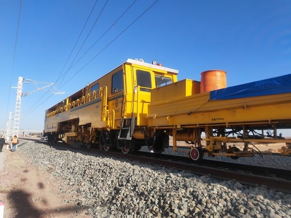 奮戰(zhàn)不停歇，陜煤建設(shè)路橋分公司靖神鐵路項(xiàng)目部完成多個(gè)節(jié)點(diǎn)目標(biāo)任務(wù)