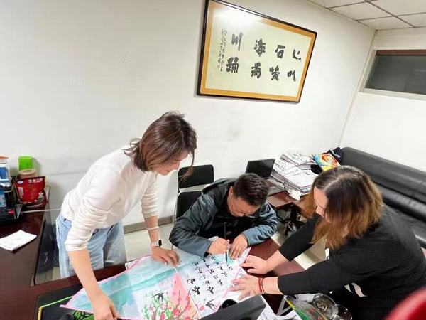 陜煤建設(shè)礦建二公司：當讀書遇上繪畫 手帳的美好也是加倍幸福