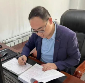 陜煤建設2018—2019年“勞?！保撼虅?></div>
                                <div   id=