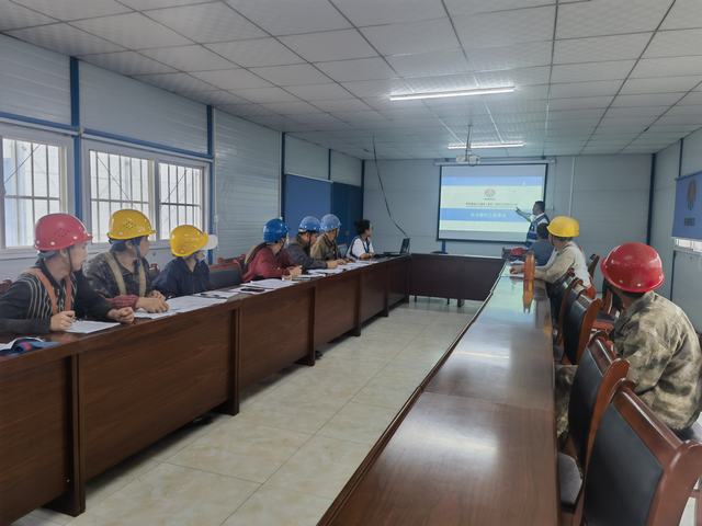 陜煤建設(shè)韓城分公司土建一項(xiàng)目部“安”不忘危  “全”力以赴