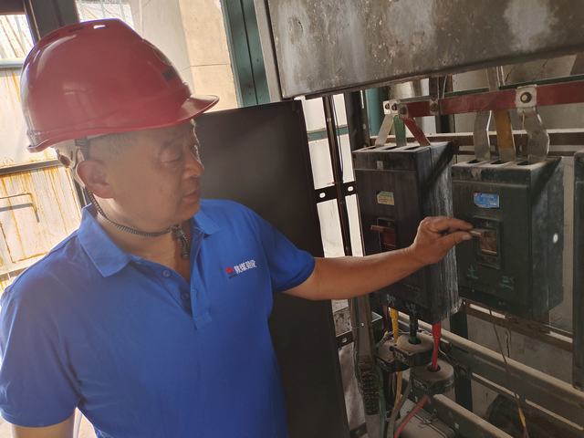 陜煤建設(shè)韓城分公司安裝四項(xiàng)目部：讓“愛”連接家庭，用“心”鎖緊安全