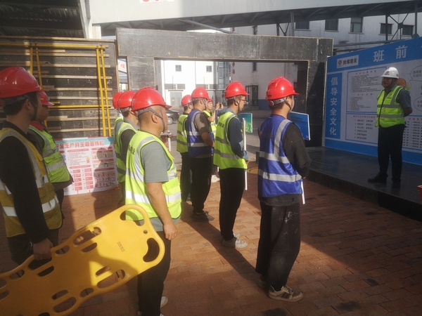 陜煤建設銅煤公司觸電演練進行時！