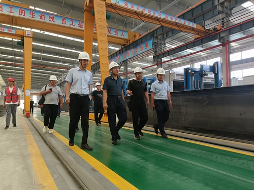 陜煤建設榆林公司承建的杭蕭綠色鋼結(jié)構(gòu)產(chǎn)業(yè)化制造基地項目順利通過竣工預驗收