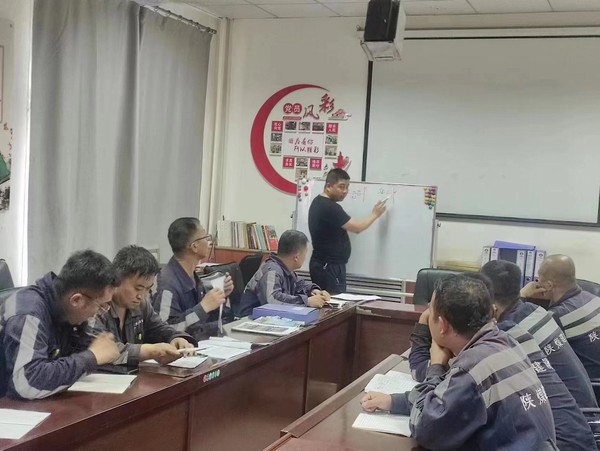 陜煤建設洗選煤運營公司檸條塔運營項目部: “防汛防暑”雙管齊下促生產