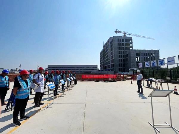 陜煤建設(shè)渭南分公司第十三項(xiàng)目部以演練促實(shí)戰(zhàn)首次開(kāi)展防汛應(yīng)急演練