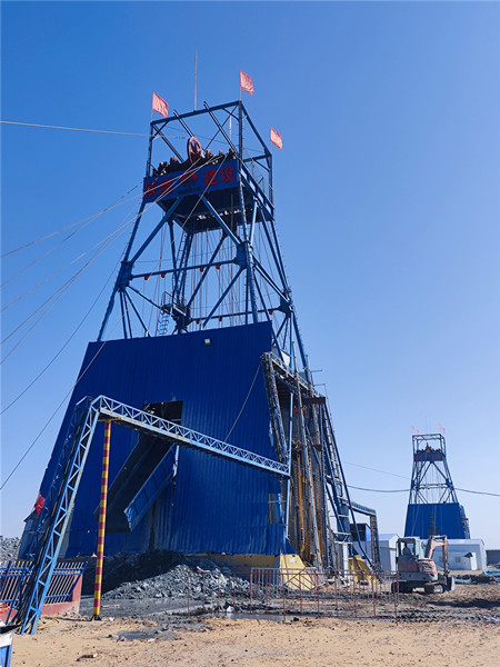 陜煤建設(shè)礦建三公司小保當一號礦井二號進、回風立井順利完工