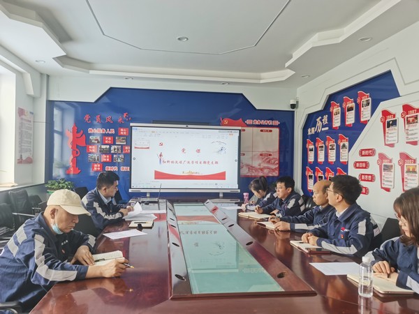 陜煤建設(shè)洗選煤運(yùn)營公司紅柳林洗煤廠項(xiàng)目部黨支部： 嚴(yán)把廉潔“總開關(guān)”  風(fēng)清氣正迎“雙節(jié)”