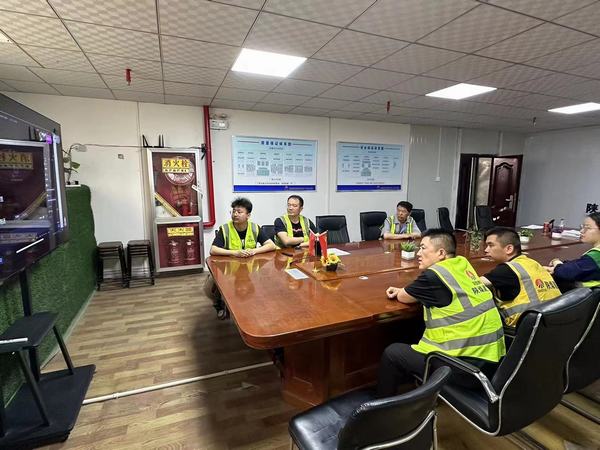 陜煤建設(shè)銅煤公司基層項(xiàng)目部：“嚴(yán)、實(shí)、細(xì)”三點(diǎn)入手夯實(shí)安全管理基礎(chǔ)