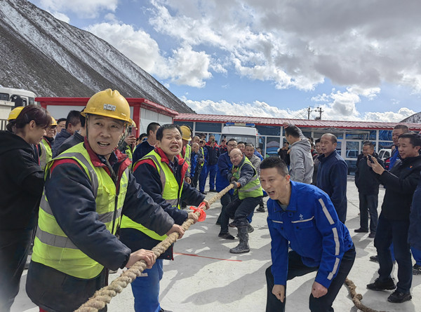 陜煤建設(shè)礦建三公司：中秋“邂逅”國慶，陜煤建設(shè)人花式度雙節(jié)