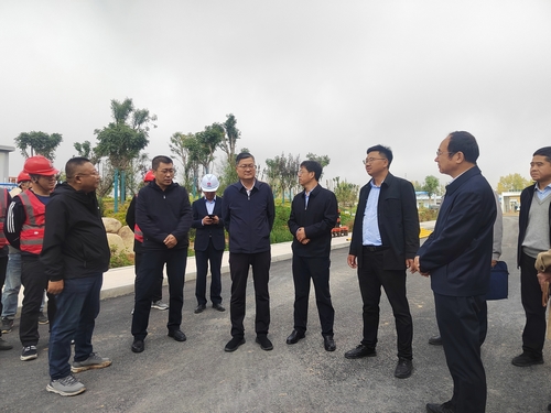 榆林市委副書記、市委黨校校長李雄斌一行蒞臨榆林市委黨校新校區(qū)建設(shè)項目檢查指導(dǎo)工作