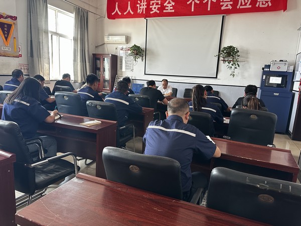 陜煤建設(shè)洗選煤運(yùn)營(yíng)公司澄合山陽(yáng)運(yùn)營(yíng)項(xiàng)目部：深化作風(fēng)建設(shè)，弘揚(yáng)清風(fēng)正氣