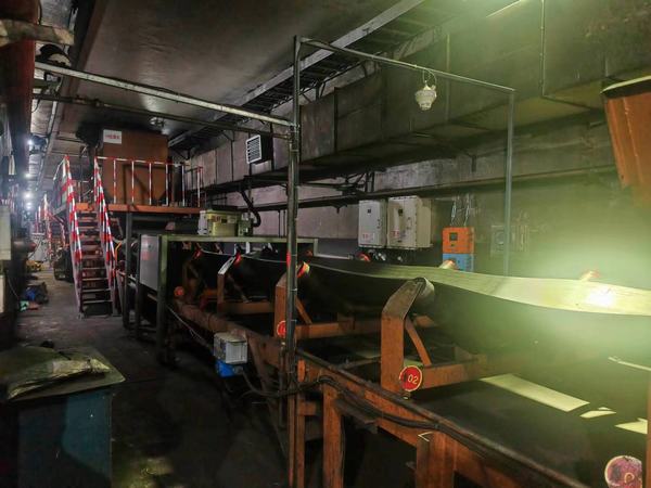 陜煤建設(shè)洗選煤運(yùn)營(yíng)公司第二項(xiàng)目部：檸條塔721、722膠帶機(jī)帶面更換工程順利完工