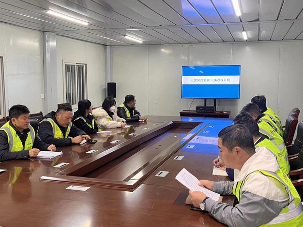 陜煤建設(shè)銅煤公司基層項(xiàng)目部：以黨風(fēng)促發(fā)展，以廉政謀開(kāi)局