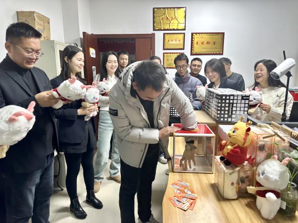 陜煤建設(shè)綠宇公司： 以“暖心服務(wù)”傳遞“公司溫度”