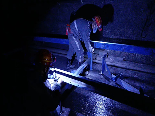 陜煤建設(shè)機安裝公司涌鑫項目部：春節(jié)不停工，全力以赴搶工期