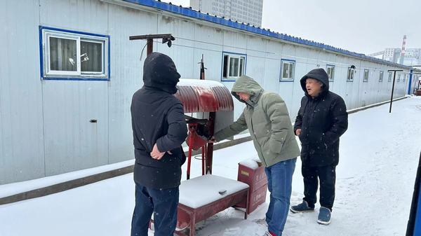 陜煤建設(shè)煤礦運(yùn)營服務(wù)分公司:嚴(yán)查消防隱患 確保安全形勢穩(wěn)定