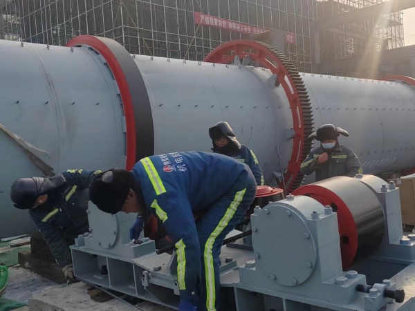 陜煤建設(shè)機(jī)電安裝公司涼水井項(xiàng)目部多措并舉穩(wěn)生產(chǎn)、抓安全、促發(fā)展