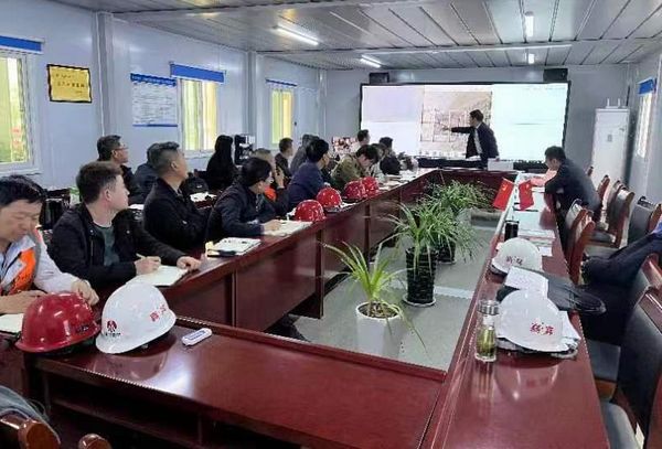 陜煤建設(shè)天工公司土建一部：強(qiáng)化班組技能練兵 提升安全實(shí)戰(zhàn)能力